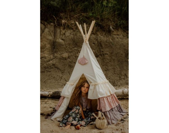 MOI MILI Tente Tipi avec Franges et Tapis - Powder Frills  (3)