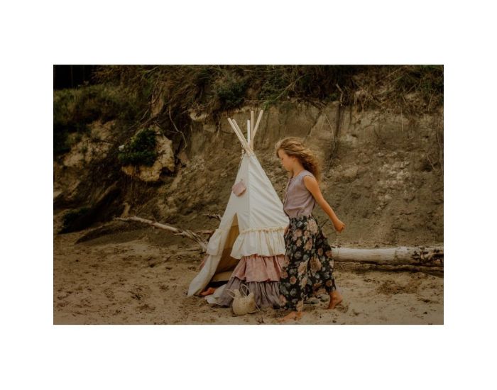 MOI MILI Tente Tipi avec Franges et Tapis - Powder Frills  (5)