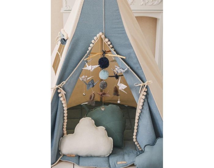 MOI MILI Tente Tipi avec Pompoms et Tapis - Bleu Jean (4)