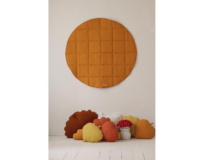 MOI MILI Tente Tipi avec Pompoms et Tapis - Orange Ocre (7)